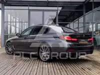 2021 BMW 550M