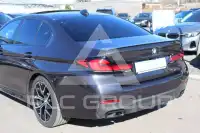 2021 BMW 550M
