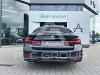 2021 BMW 518