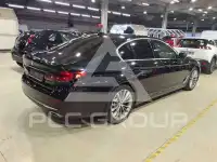 2021 BMW 518