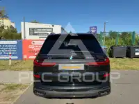 2021 BMW X7