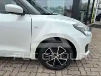 2021 Suzuki SWIFT