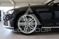 2021 Audi S8