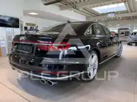 2021 Audi S8