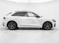 2021 Audi Q8