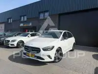 2021 Mercedes Benz B 200
