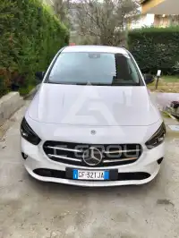 2021 Mercedes Benz B 200