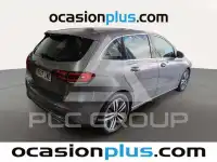 2021 Mercedes Benz B 200