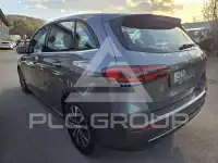 2021 Mercedes Benz B 200