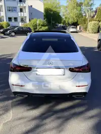 2021 Mercedes Benz E 220