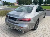 2021 Mercedes Benz E 220
