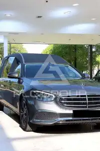 2021 Mercedes Benz E 220
