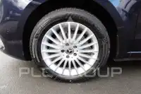 2021 Mercedes Benz V 220