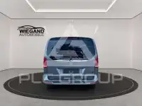 2021 Mercedes Benz V 220