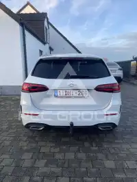 2021 Mercedes Benz B 180