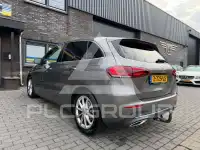 2021 Mercedes Benz B 180