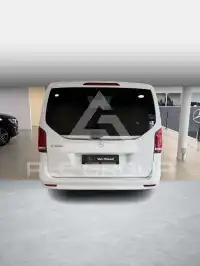 2021 Mercedes Benz V 300