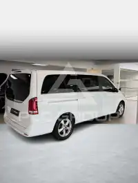 2021 Mercedes Benz V 300