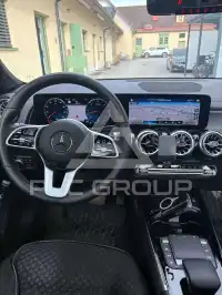 2021 Mercedes Benz GLB 220