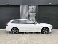 2021 Volvo V90