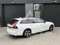 2021 Volvo V90