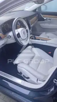 2021 Volvo V90