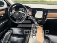 2021 Volvo V90