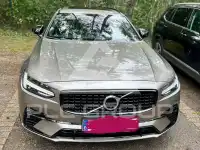 2021 Volvo V90