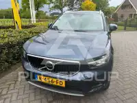 2021 Volvo XC40