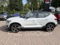 2021 Volvo XC40