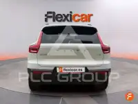 2021 Volvo XC40