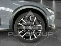 2021 Volvo V90