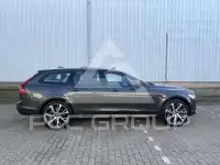 2021 Volvo V90