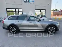 2021 Volvo V90