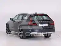 2021 Volvo V90