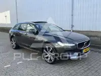 2021 Volvo V90