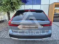 2021 Volvo V90