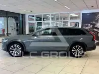 2021 Volvo V90
