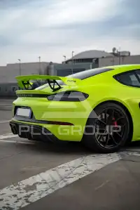 2021 Porsche 718