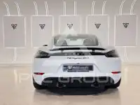 2021 Porsche Cayman