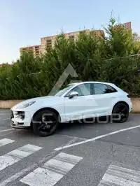 2021 Porsche MACAN