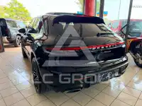 2021 Porsche MACAN