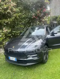 2021 Porsche MACAN