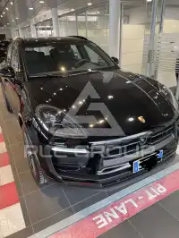 2021 Porsche MACAN