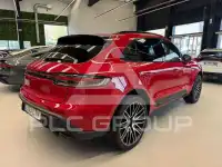 2021 Porsche MACAN