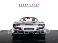 2021 Ferrari F8
