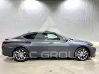 2021 Lexus ES300