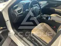 2021 Lexus ES300