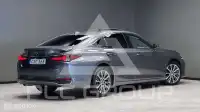 2021 Lexus ES300