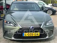 2021 Lexus ES300